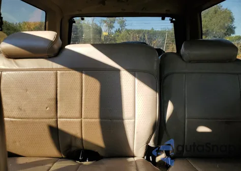 1997 Ford Explorer z USA, uszkodzony, nr VIN 1FMDU34E4VUB04211